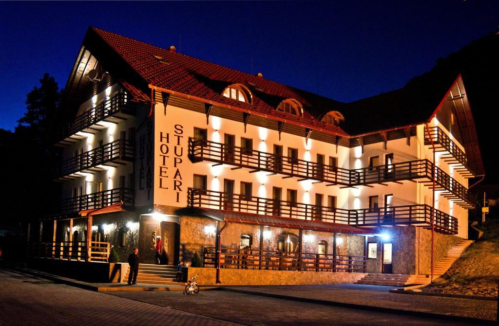 Hotel Stupari à Shayan Chambre photo