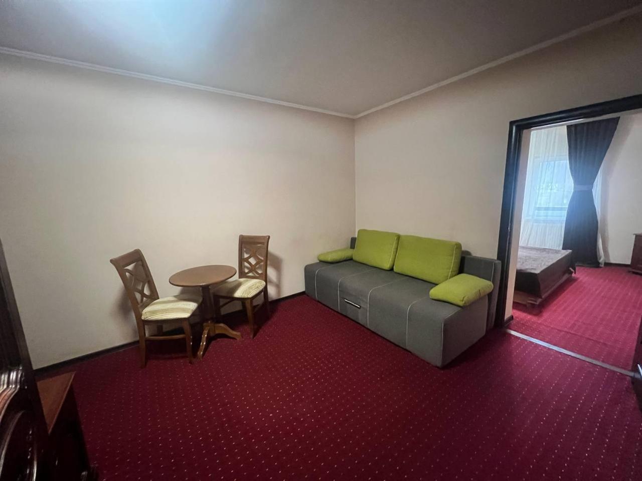 Hotel Stupari à Shayan Extérieur photo